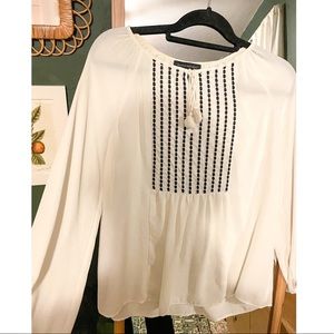 Banana Republic blouse. Size S.